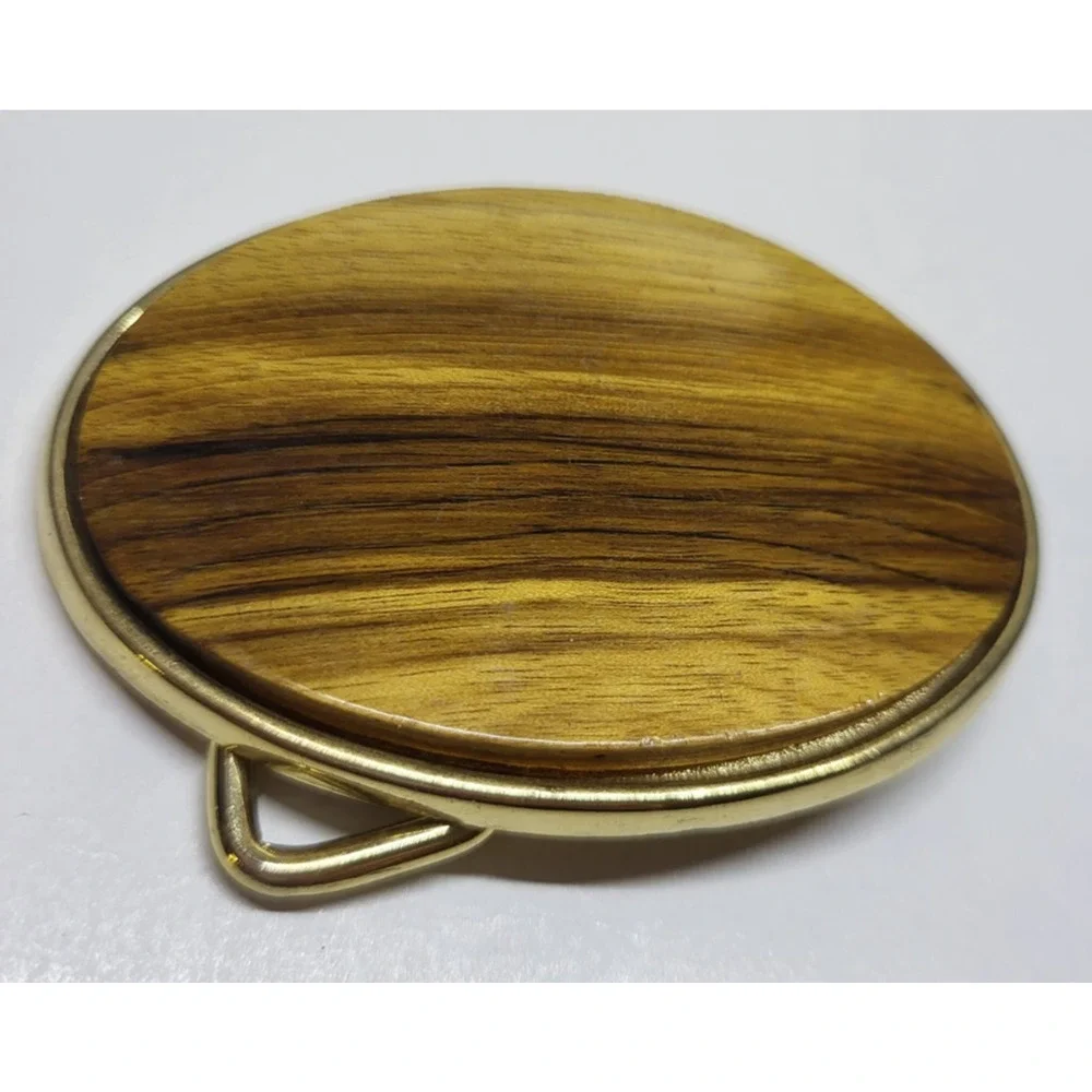 Vintage Women's Gold Tone Tiger-Stripe Glossy Wood Grain Oval Belt Buckle 2.75